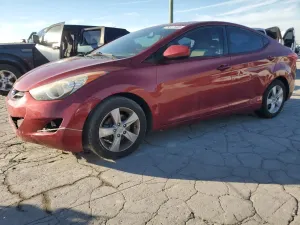 Hyundai Elantra GLS 1.8L 4 2013