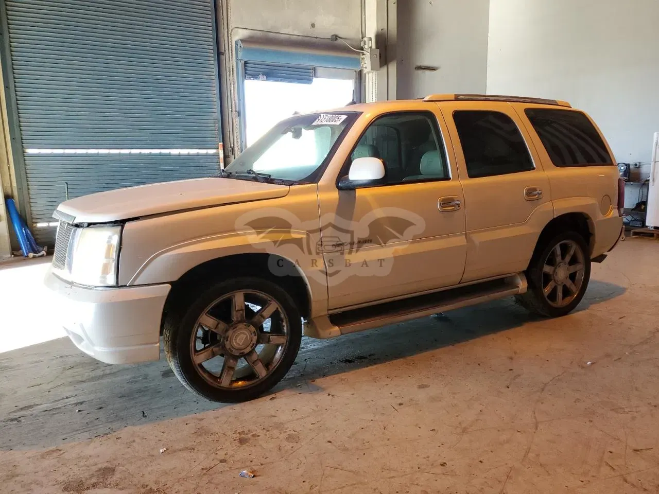 Cadillac Escalade LUXURY 6.0L 8 2003