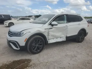 Volkswagen Tiguan SE 2.0L 4 2023