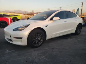 Tesla Model 3 2018