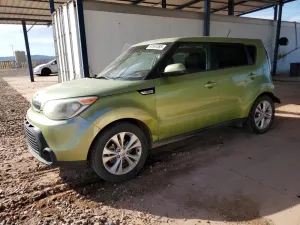 Kia Soul + 2.0L 4 2015