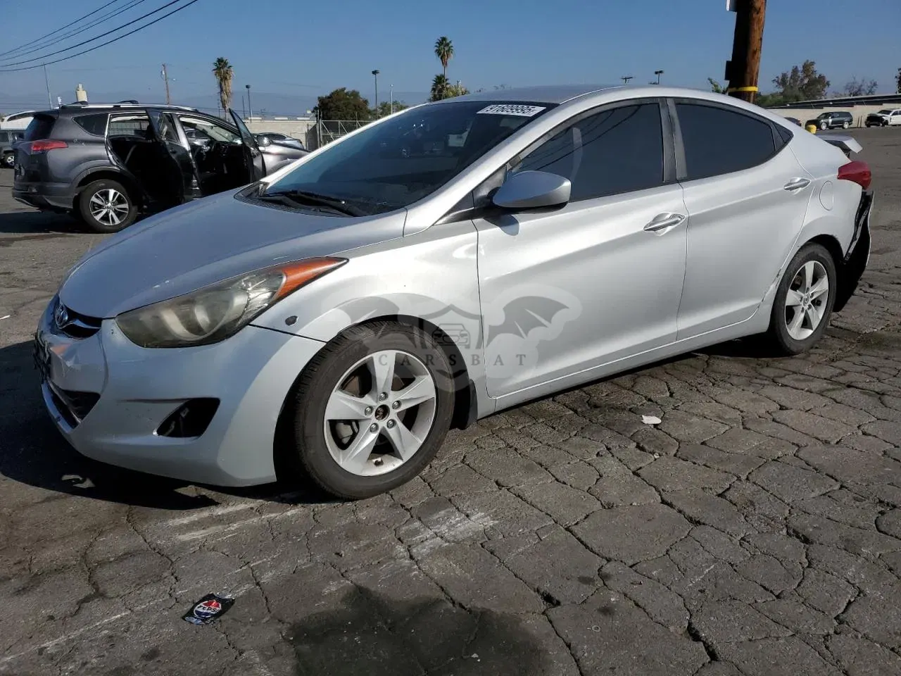 Hyundai Elantra GLS 1.8L 4 2013