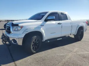 Toyota Tundra 5.7L 8 2011
