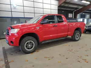 Toyota Tundra DOUBLE CAB SR5 5.7L 8 2011