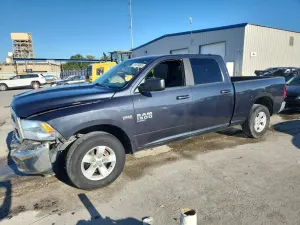 RAM 1500 SLT 5.7L 8 2020