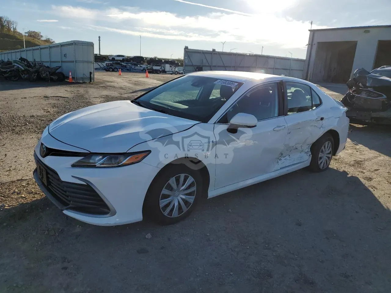 Toyota Camry LE 2.5L 4 2021