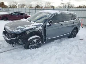 Volkswagen Tiguan SE 2.0L 4 2018