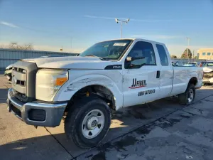 Ford F-250 SUPER DUTY 6.2L 8 2012