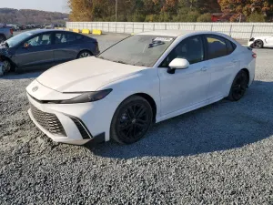 Toyota Camry XSE 2.5L 4 2025