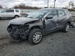 Nissan Rogue S 2.5L 4 2015