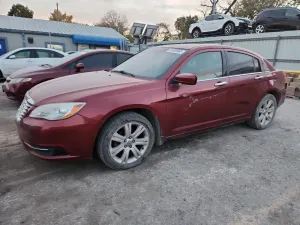 Chrysler 200 TOURING 2.4L 4 2011