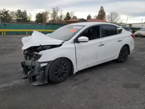 Nissan Sentra S 1.8L 4 2018