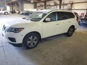 Nissan Pathfinder SV 3.5L 6 2020
