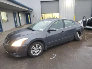 Nissan Altima BASE 2.5L 4 2010