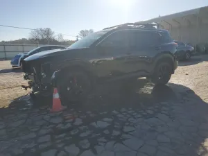 Nissan Rogue SV 1.5L 3 2025