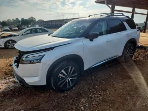 Nissan Pathfinder PLATINUM 3.5L 6 2025