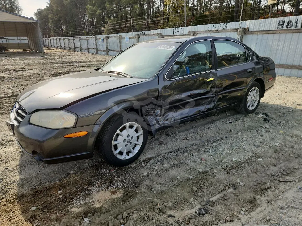 Nissan Maxima GXE 3.0L 6 2001