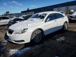 Chrysler 200 LIMITED 3.6L 6 2013