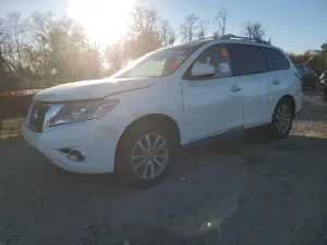 Nissan Pathfinder S 3.5L 6 2015