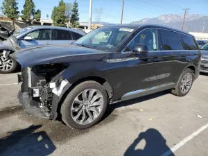 Lincoln Aviator 3.0L 6 2025