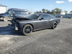 Dodge Challenger SXT 3.6L 6 2018
