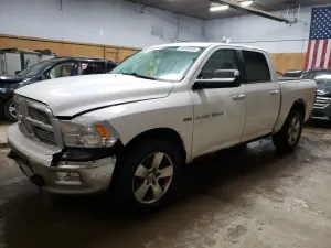 Dodge RAM SLT 5.7L 8 2012
