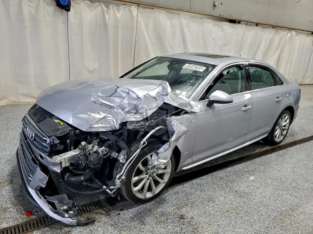 Audi A4 2.0L 4 2019