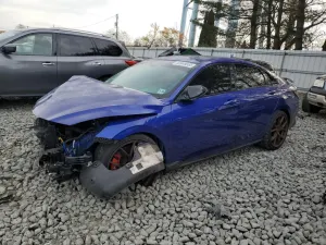 Hyundai Elantra 2.0L 4 2023