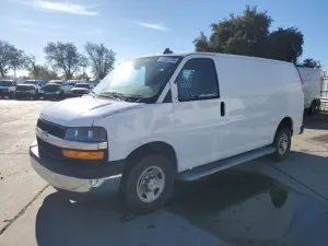 Chevrolet Express 4.3L 6 2023