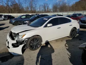 Nissan Maxima S 3.5L 6 2011