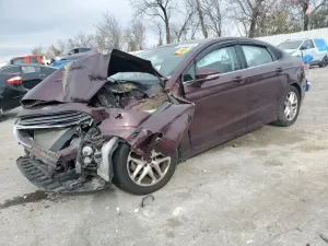 Ford Fusion SE 2.5L 4 2013