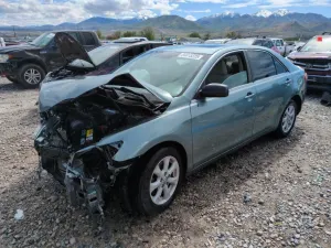 Toyota Camry BASE 2.5L 4 2011
