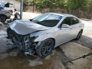 Nissan Maxima S 3.5L 6 2012