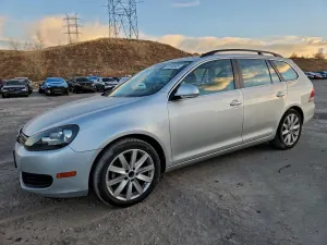 Volkswagen Jetta 2.0L 4 2014
