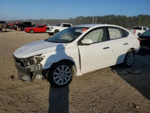 Nissan Sentra 1.8L 4 2017
