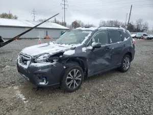 Subaru Forester LIMITED 2.5L 4 2021