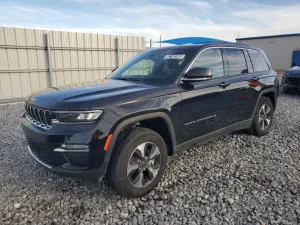 Jeep Grand Cherokee 2.0L 4 2024