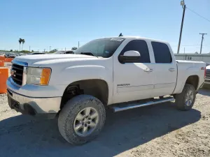 GMC Sierra K1500 SLT 5.3L 8 2011