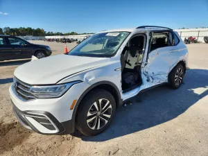 Volkswagen Tiguan S 2.0L 4 2024