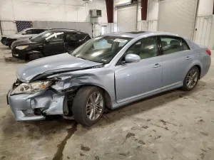 Toyota Avalon BASE 3.5L 6 2012