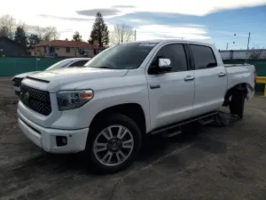 Toyota Tundra CREWMAX 1794 5.7L 8 2019