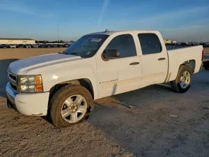 Chevrolet Silverado 1500 C1500 CREW CAB 4.8L 8 2007