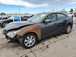 Mazda 3 SPORT 2.0L 4 2014