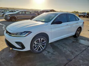 Volkswagen Jetta SPORT 1.5L 4 2025