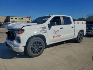 Chevrolet Silverado 1500 C1500 CUSTOM 2.7L 4 2023