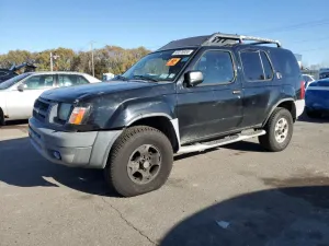 Nissan Xterra XE 3.3L 6 2000