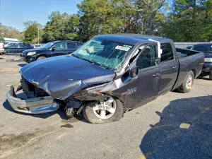 RAM 1500 5.7L 8 2019