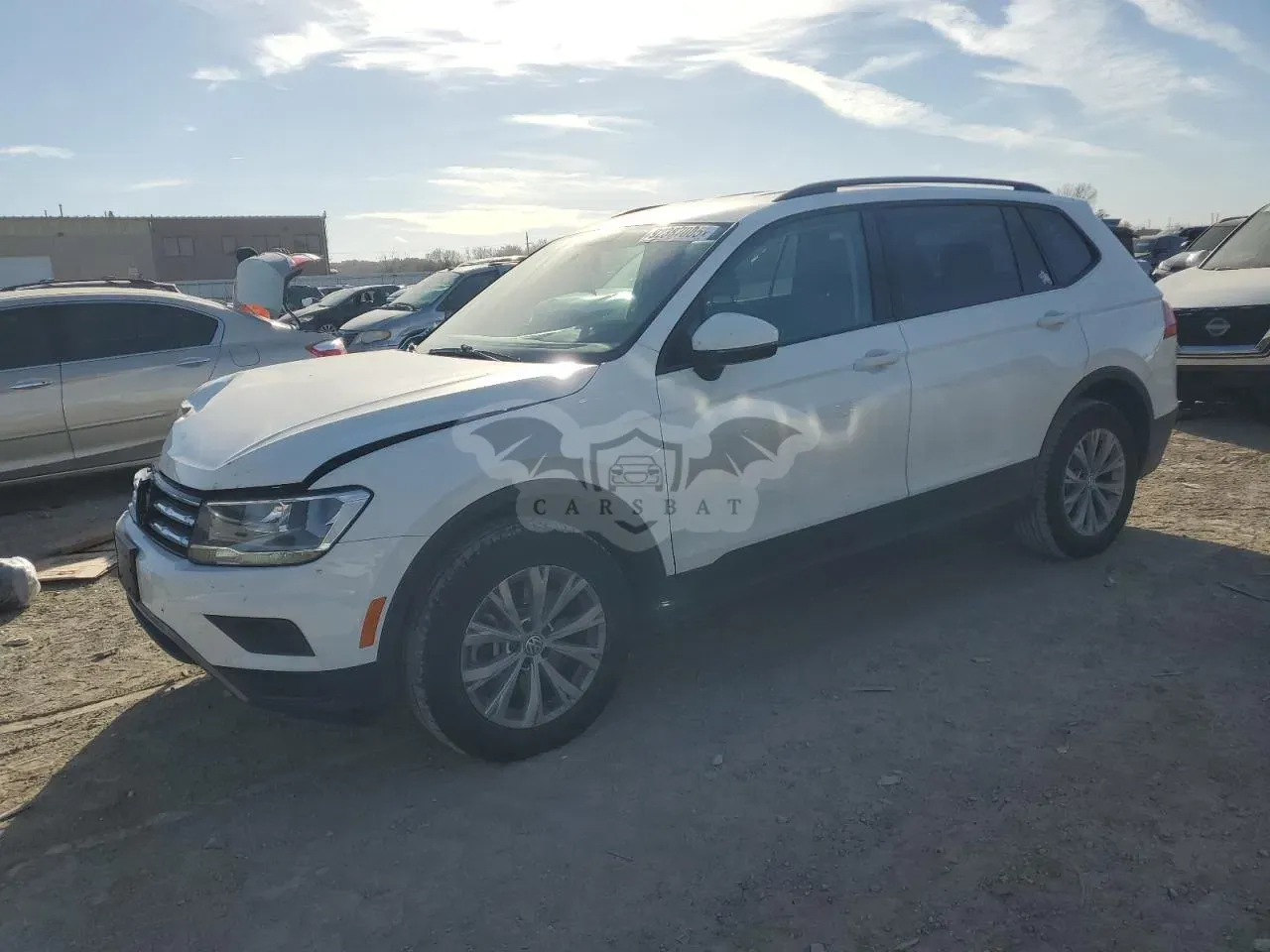 Volkswagen Tiguan S 2.0L 4 2019