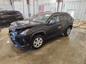 Toyota Rav4 LE 2.5L 4 2021