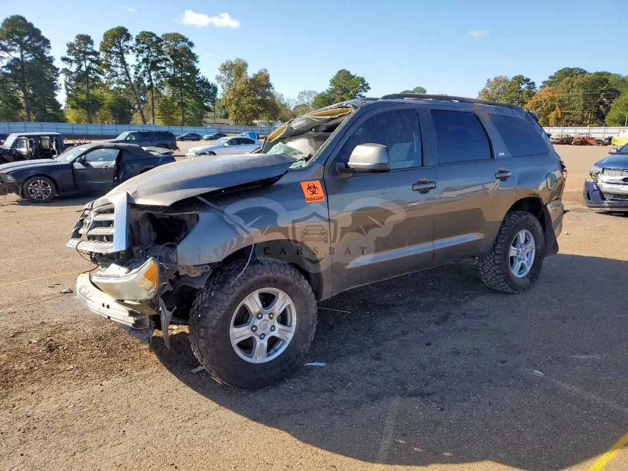 Toyota Sequoia SR5 5.7L 8 2016